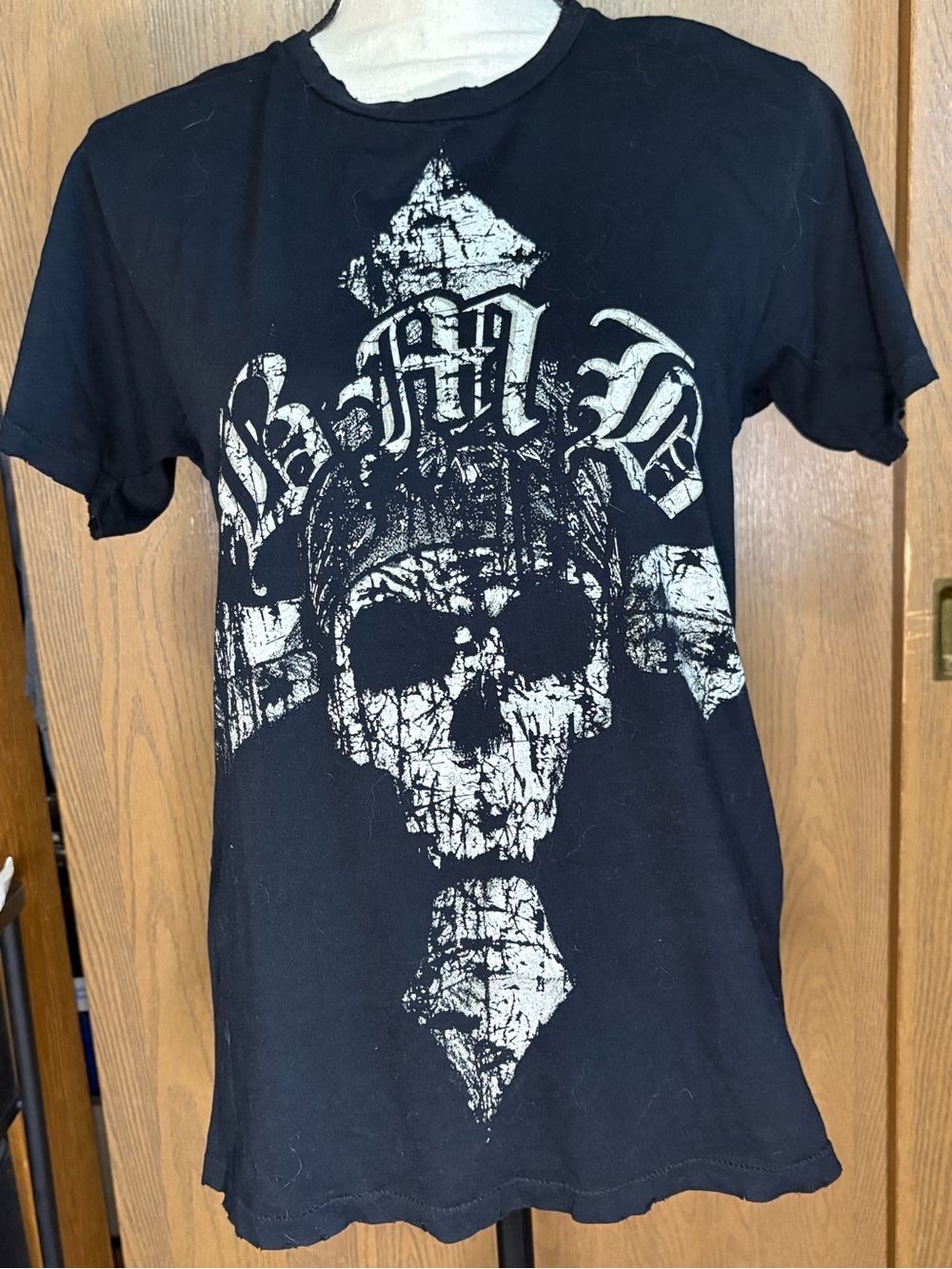 Bret Michaels Band Black T-Shirt with White Distressed Skull graphic